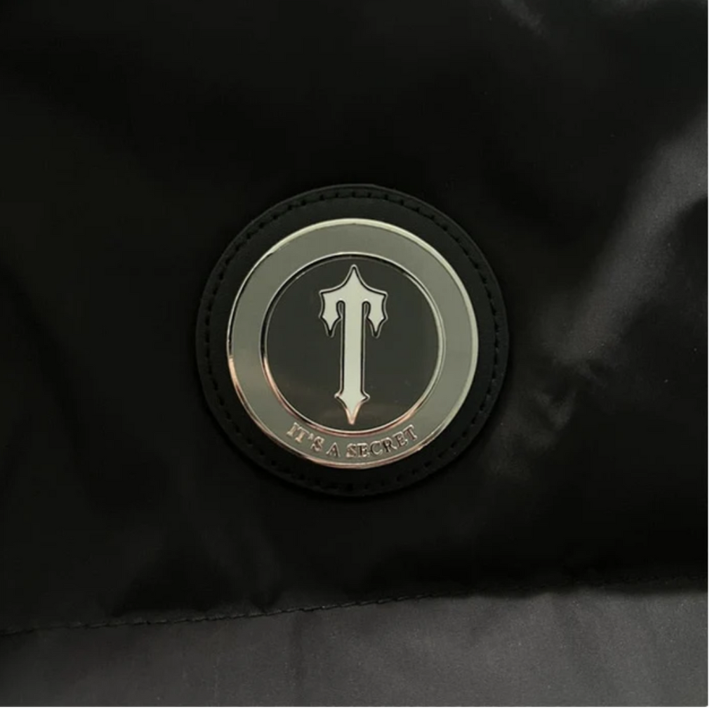 VAULT - Trapstr Irongate Jacket